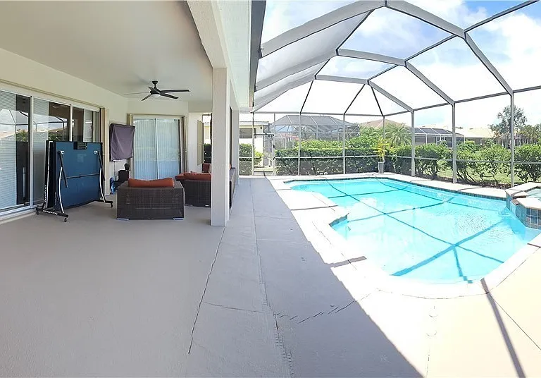2323 Bainmar Dr — Photo 13