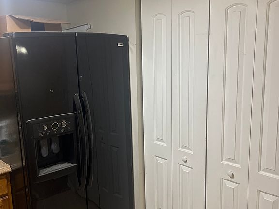 3rd image of 5202 NW 34th Pl
