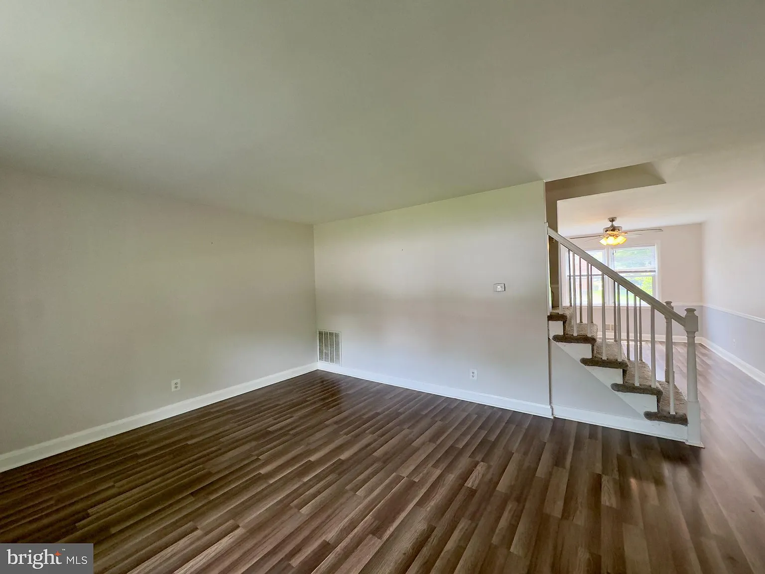 3 bed, 1.5 bath, 1520 sqft, $2,495 — Photo 4