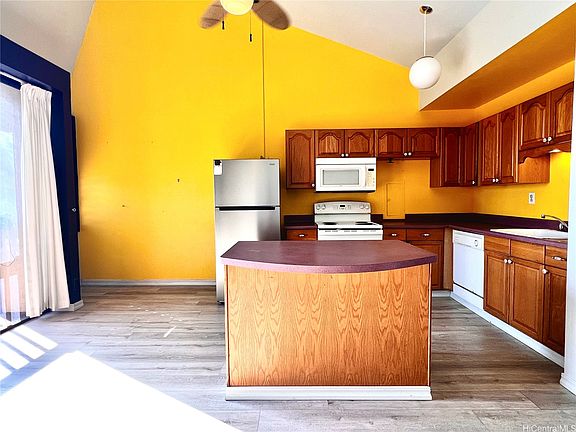 5th image of 84-688 Ala Mahiku St APT 176C