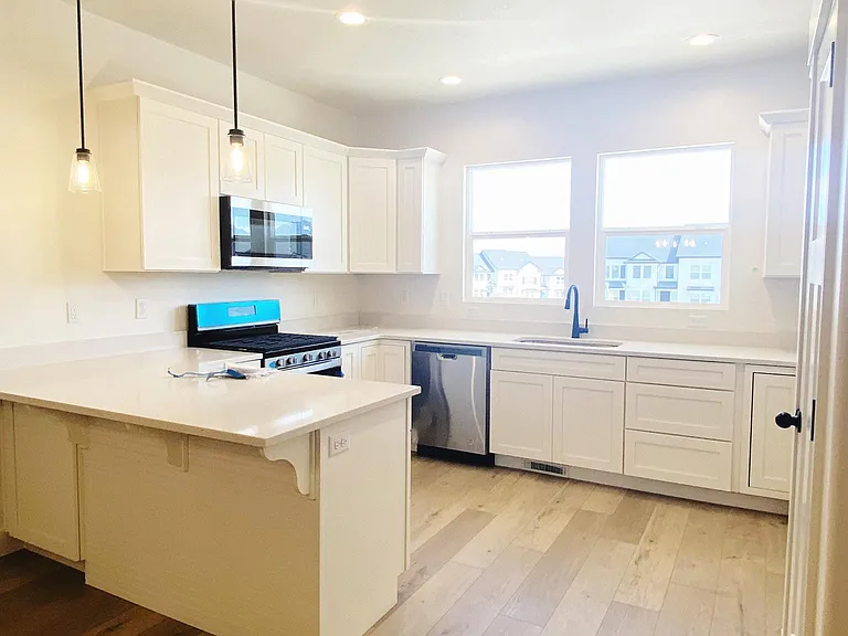 13928 Big Ridge Rd — Photo 1