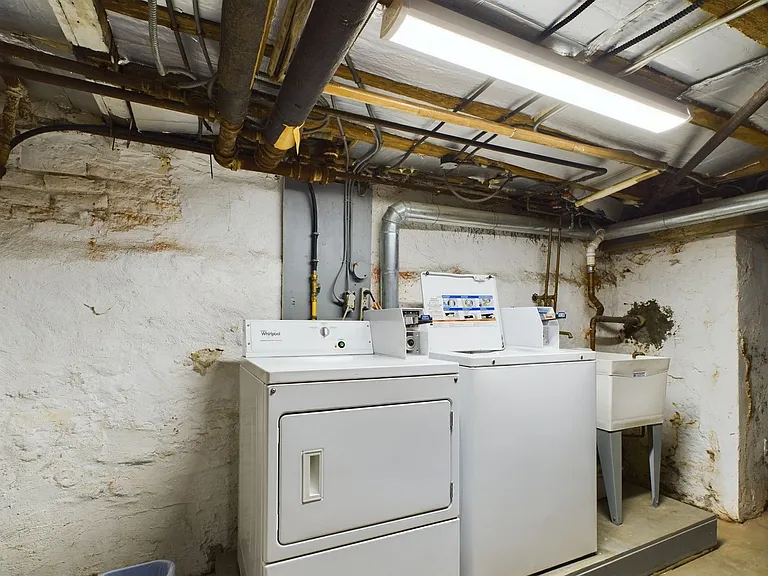 1623 Spruce Street — Photo 18
