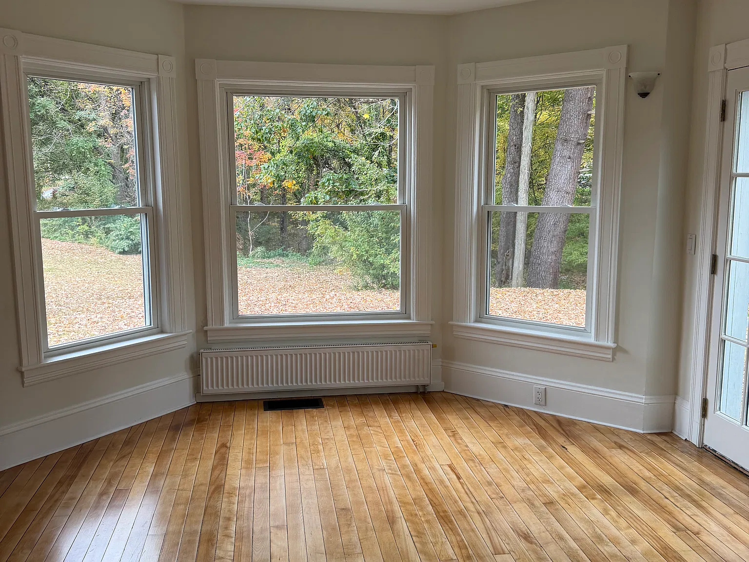 3 bed, 1521 sqft, $3,600 — Photo 3