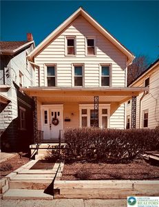 665 S Main St, Bangor, PA, 18013