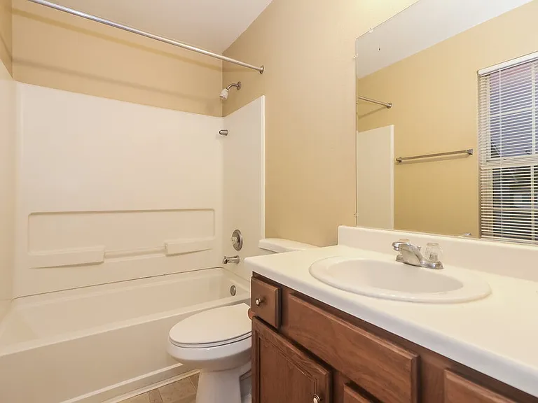 20624 Patriot Park Ln — Photo 15