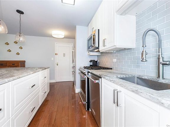 5th image of 4555 Henry Hudson Pkwy S #312