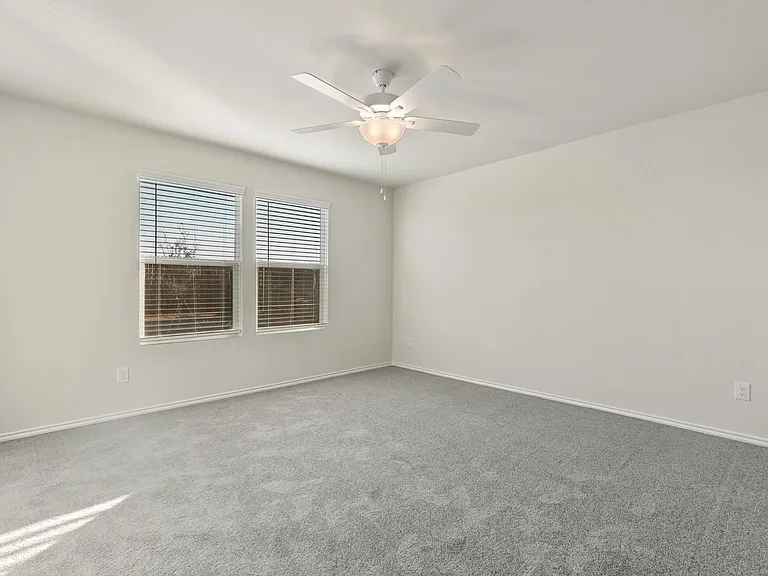 4509 Greenham Ln — Photo 14