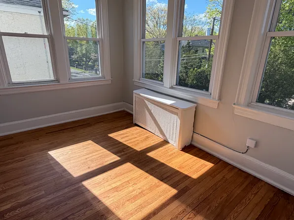 (undisclosed Address), Harrison, NY 10528