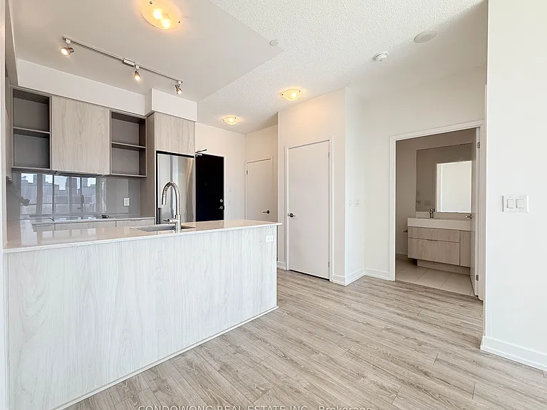 200 Sackville St #1105 — Photo 5