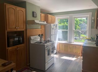79 Pearl St UNIT 1, Middleboro, MA 02346