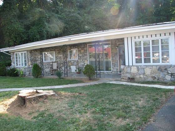1st image of 1292 Lee Hwy