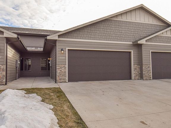 2nd image of 5304 S Seville Pl