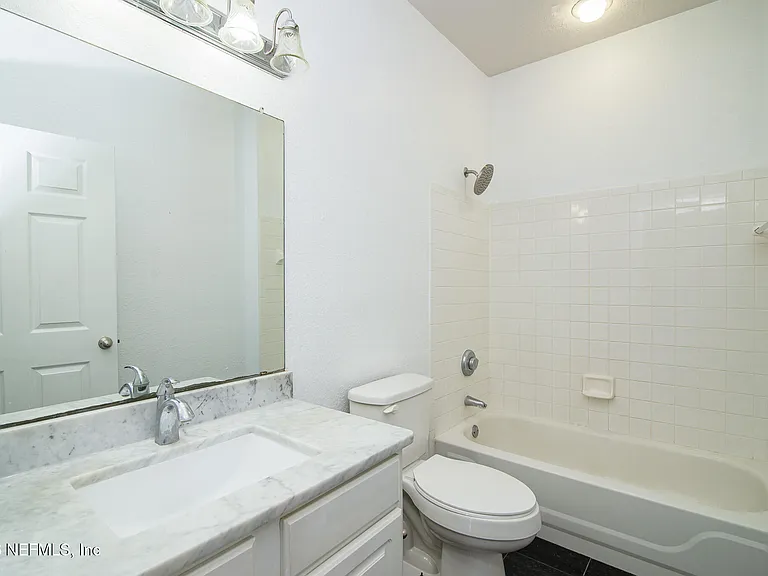 13703 Richmond Park Dr #1603 — Photo 20