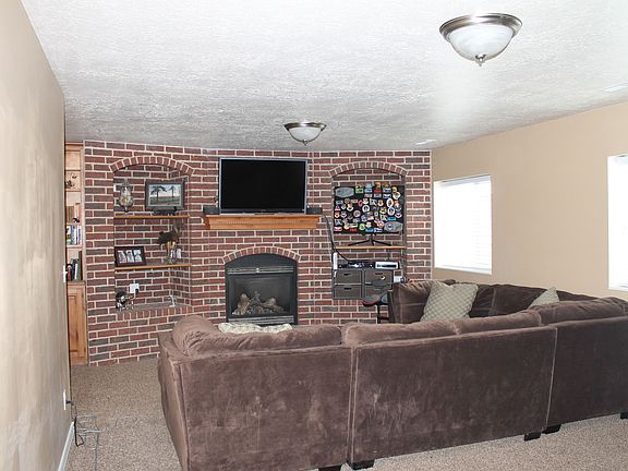 Family_Theater Room