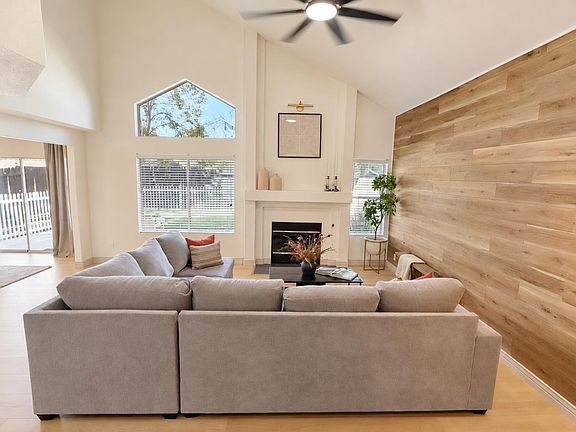 2nd image of 4643 Shade Tree Way
