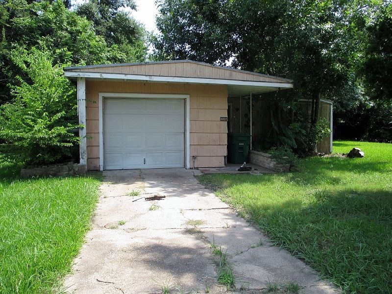 1st image of 5602 Doulton Dr