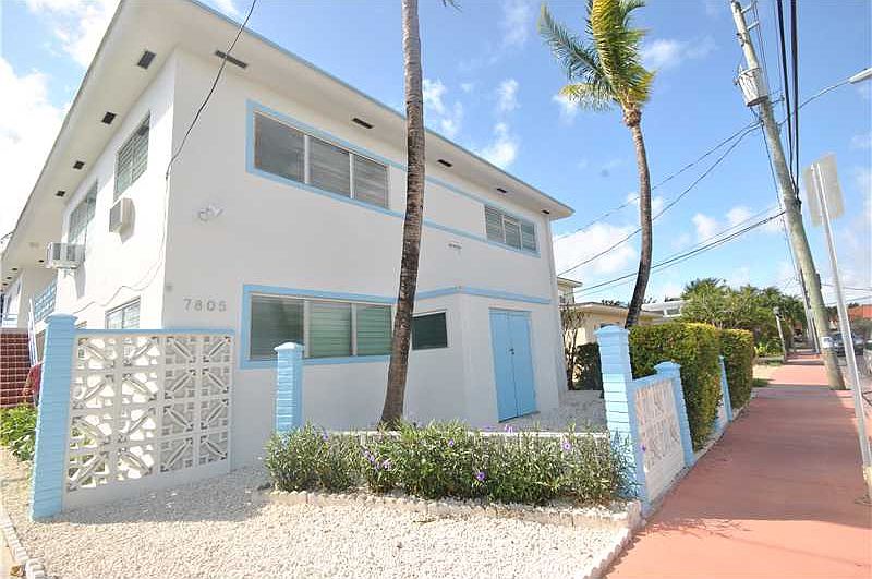 1st image of 7805 Crespi Blvd APT 3