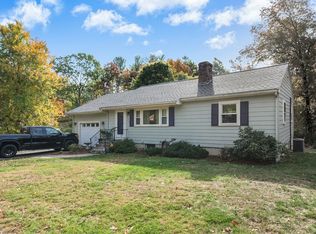 364 Russell St, Woburn, MA 01801