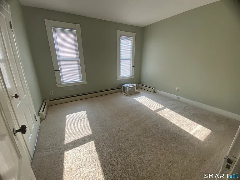 114 Nooks Hill Rd — Photo 12