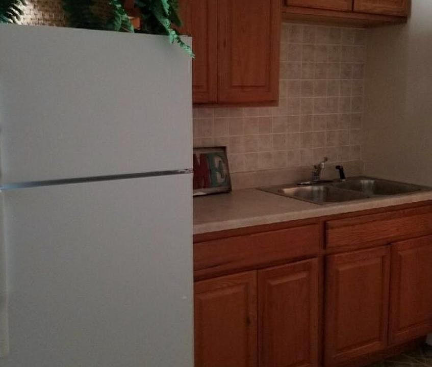 2nd image of 10928 S Vernon Ave #3