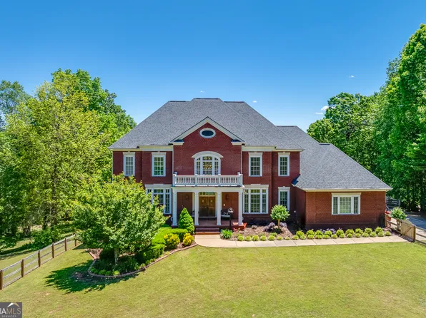 568 Barron Dr, Commerce, GA 30529