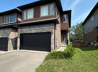 3981 Crown St, Lincoln, ON L3J0S7