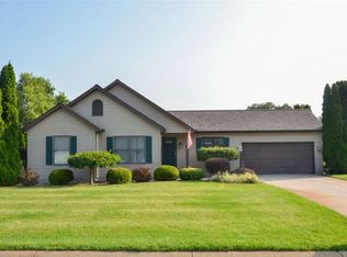 53700 Michael Ct, Elkhart, IN 46514
