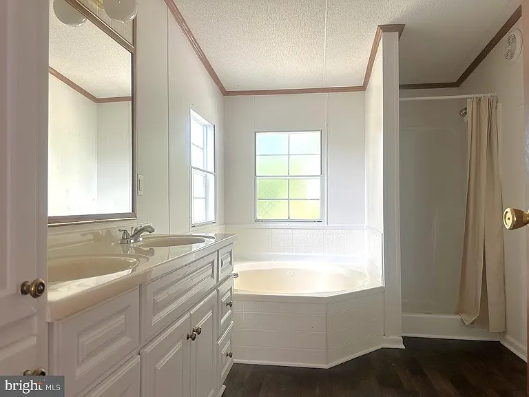 107 Melvin Ave — Photo 10