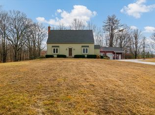 26 East St, Petersham, MA 01366