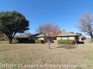 102 Hillcrest St, Midlothian, TX 76065