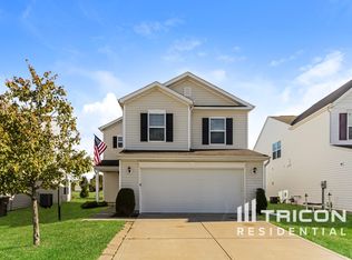 3473 Shadow Bend Dr, Columbus, IN 47201