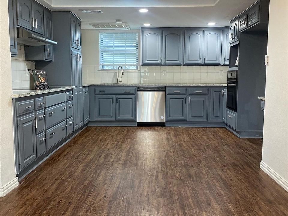 1st image of 4325 Vintage Way
