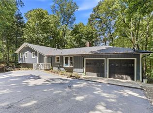 3928 Lake Ct, Gainesville, GA 30501