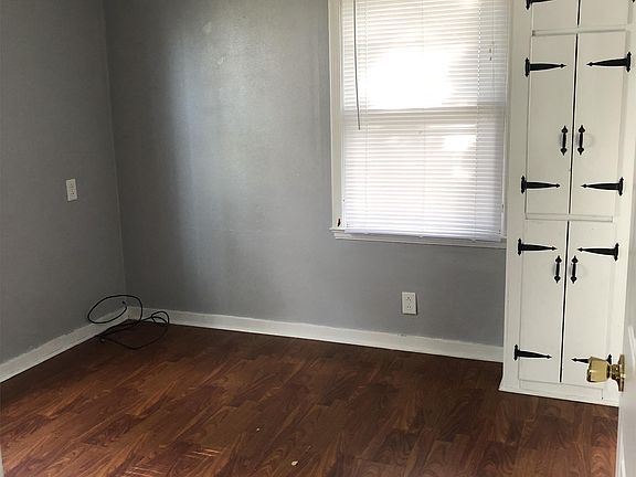 4th image of 1346 N 8th St