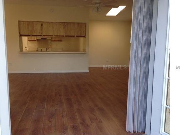 5th image of 642 Timber Bay Cir W