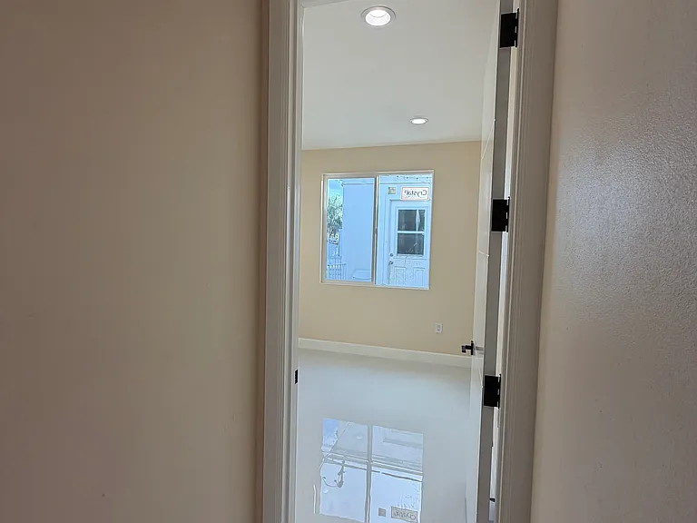 10685 Paloma Ave — Photo 7