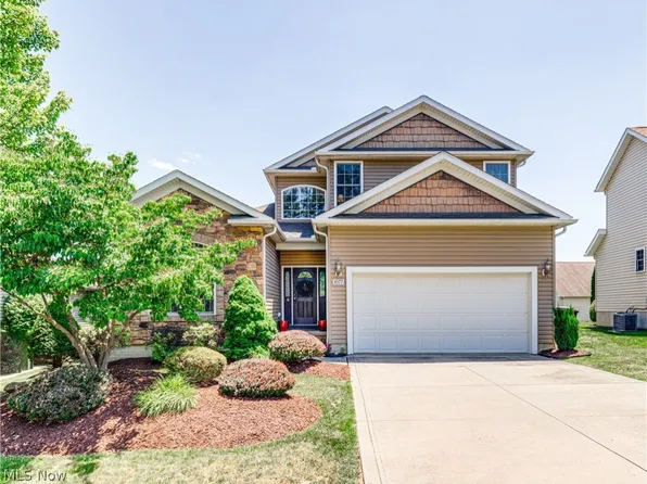 1077 Stonegate Trl, Tallmadge, OH 44278