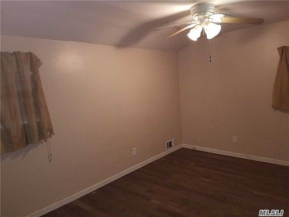5th image of 15523 Foch Blvd