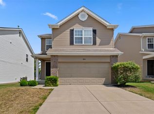 205 Springbeach Dr, O'Fallon, MO 63368