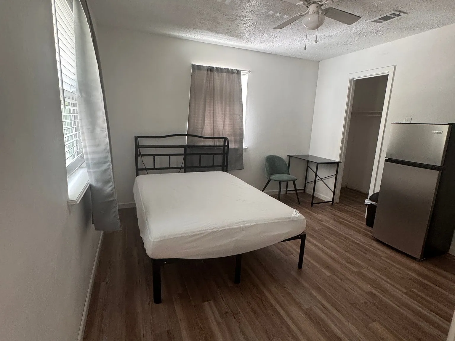 1Bed/1Bath efficiency Humble, TX - $900/mo near FM1960 Aldine West Rd — Photo 2
