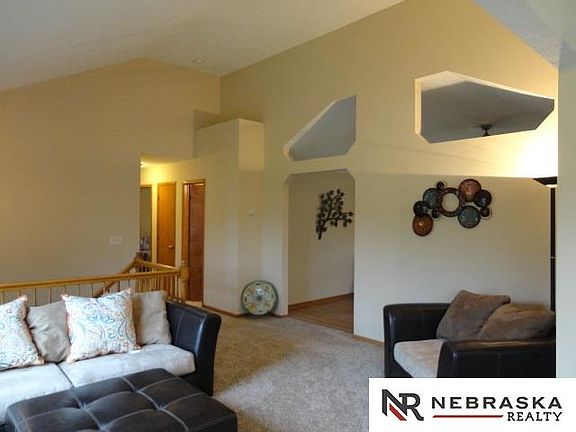 5th image of 3406 Blackhawk Dr