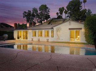 5823 Parkmor Rd, Calabasas, CA 91302