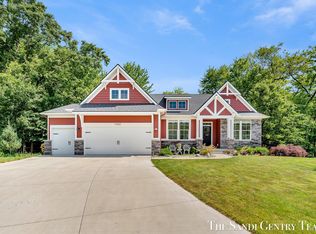 17952 Spring Tree Ct, Spring Lake, MI 49456