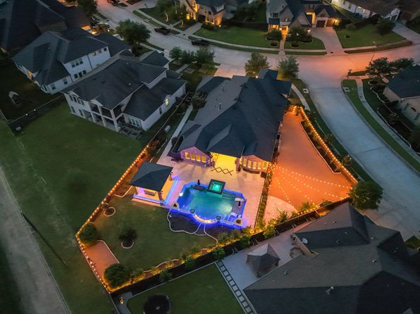 7103 Prairie Grass Ln, Katy, TX 77493