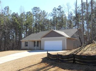 118 Dogwood Ln, Newnan, GA 30263