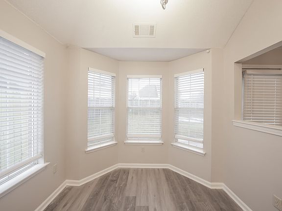 5th image of 7661 Mineral Crest Cir N