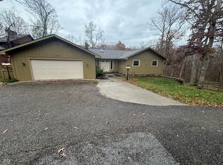 8256 N Maplewood Pl, West Terre Haute, IN 47885
