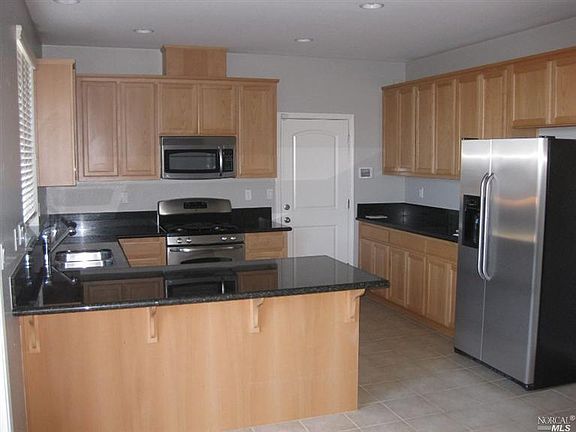 2nd image of 3049 Wimbledon Ct