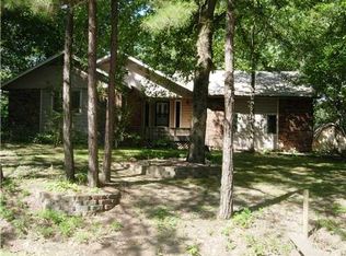 7 Chaucer Dr, Bella Vista, AR 72714
