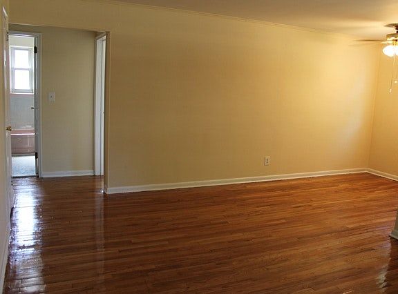 Sample images from complex